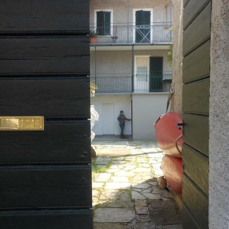Il Vecchio Cortile Appartement Mandello del Lario Buitenkant foto