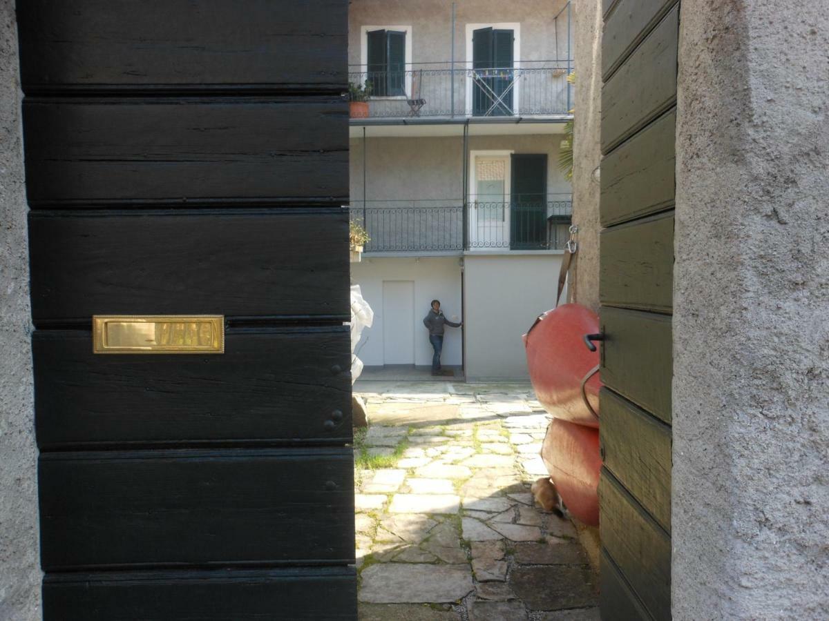 Il Vecchio Cortile Appartement Mandello del Lario Buitenkant foto
