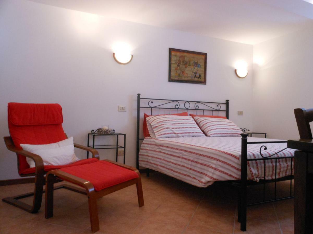 Il Vecchio Cortile Appartement Mandello del Lario Buitenkant foto